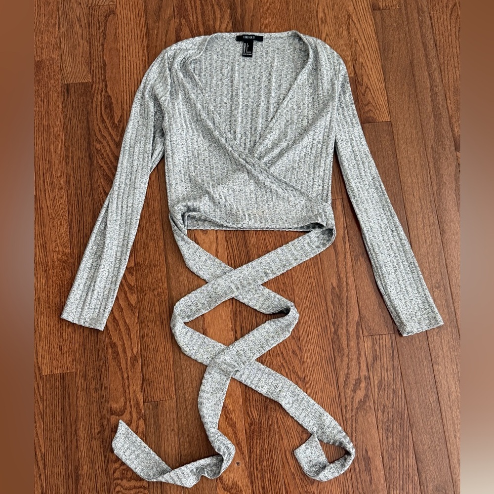 Forever 21 Heather Gray Knit Top